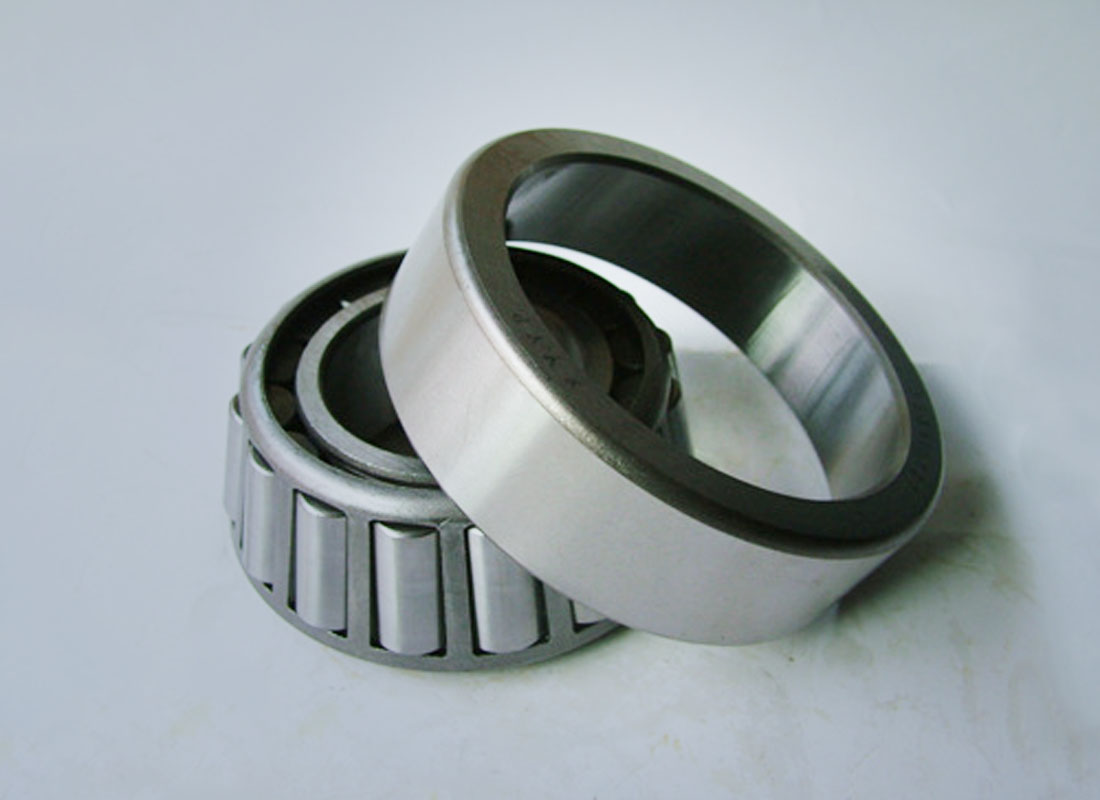 7類圓錐滾子(zi)軸承-32216(7516E)-80×140×35.25-鷹牌軸(zhou)承